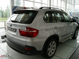 2009款xDrive4.8i 豪华版 整体外观