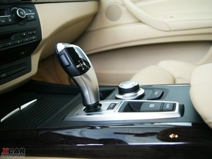 2009xDrive4.8i A п؅^