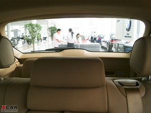 2009款xDrive4.8i 豪华版 空间座椅