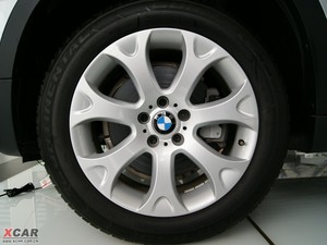2009款xDrive4.8i 豪华版 轮圈