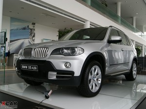2009款xDrive4.8i 豪华版 整体外观