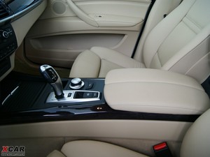 2009xDrive4.8i A g