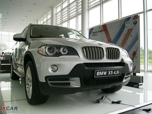 2009款xDrive4.8i 豪华版 整体外观