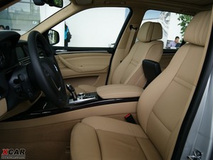 2009xDrive4.8i A g