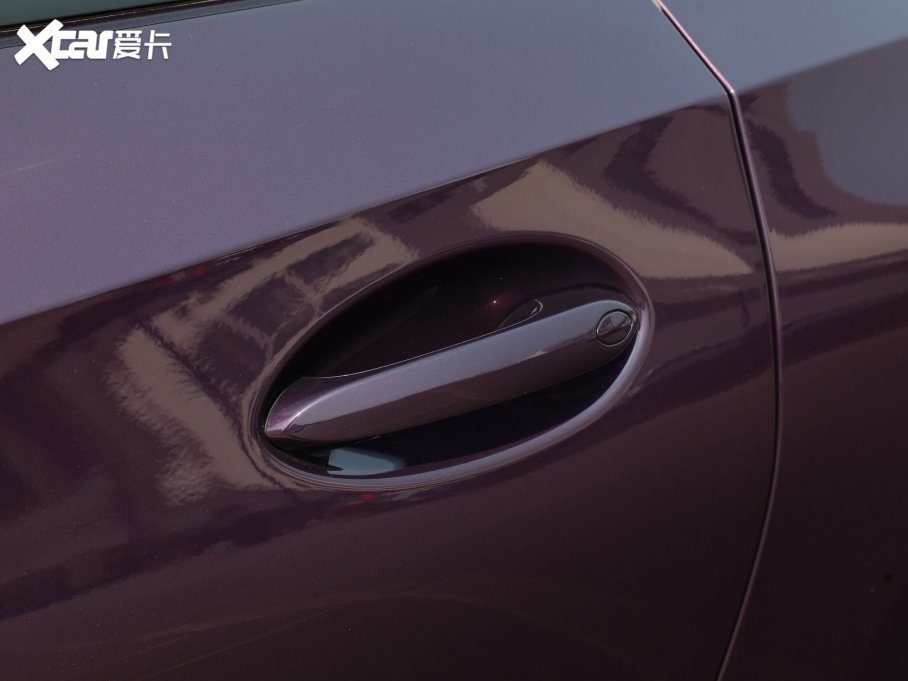 2023RZ4 sDrive 25i M\ҹb