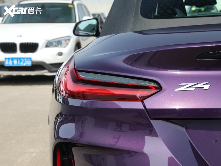 2023RZ4 sDrive 25i M\ҹb