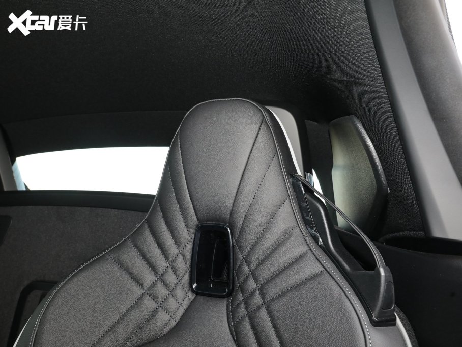 2023RZ4 sDrive 25i M\ҹb