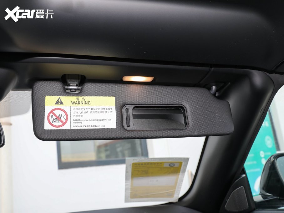 2023RZ4 sDrive 25i M\ҹb