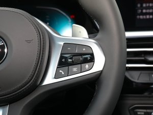 2023sDrive 25i M\ҹb п؅^(q)