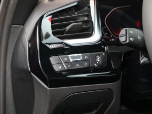 2023sDrive 25i M\ҹb п؅^(q)