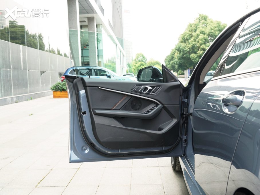 2023R2ϵMڣ 225i TI܇ M\b