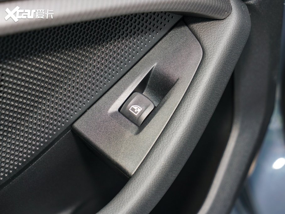 2023R2ϵMڣ 225i TI܇ M\b