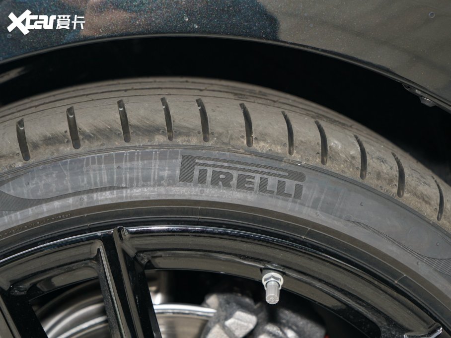 2023��R4ϵ 425i M�\����ҹ���b