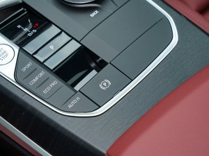 2023430i M\(yn)(dng)ҹb v܇Ƅ(dng)