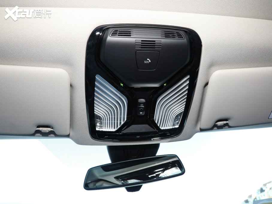 2023R4ϵT 425i Gran Coupe M\b