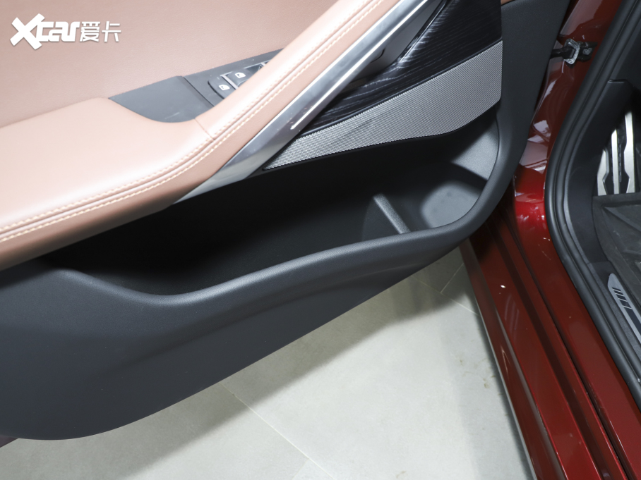 2023RX6 xDrive40i  M\(yn)(dng)b