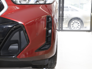 2023xDrive40i  M\(yn)(dng)b (x)(ji)^