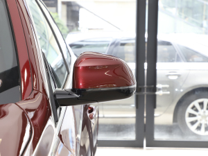 2023xDrive40i  M\(yn)(dng)b (x)(ji)^