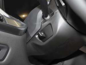 2023xDrive40i  M\b п؅^(q)