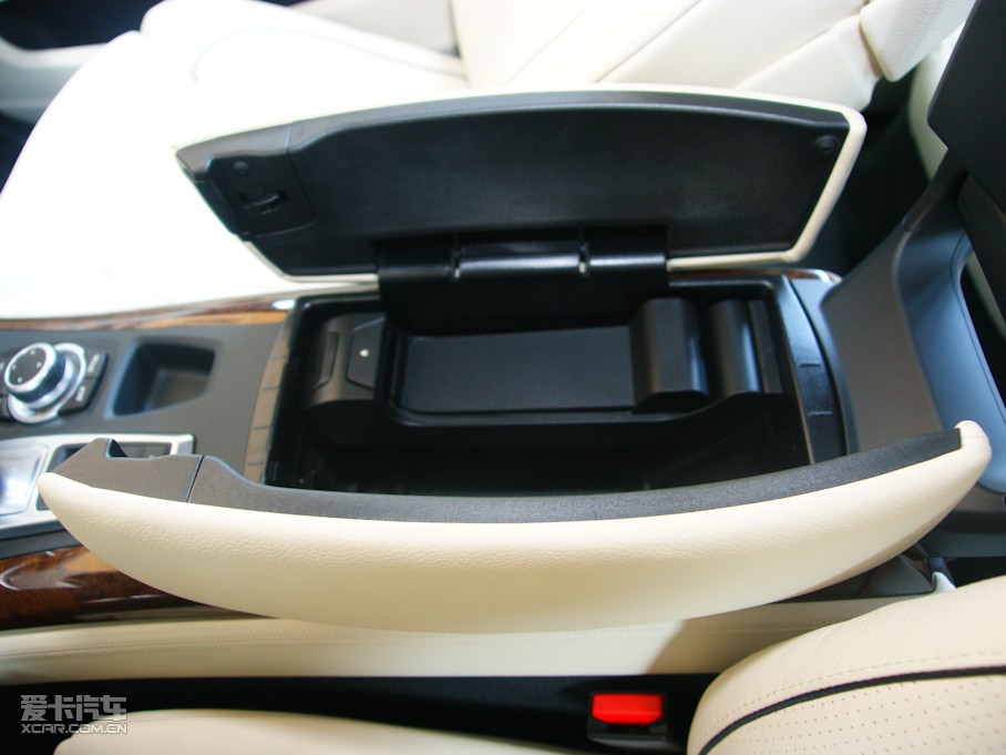 2010RX6τ(dng) 4.4T