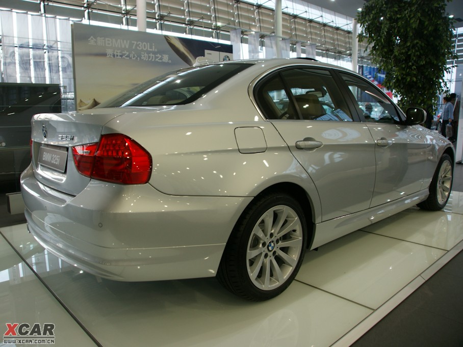 2010R3ϵT 325i A