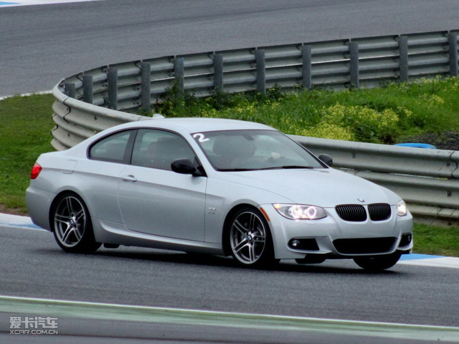 2011R3ϵpT 335i pTI܇