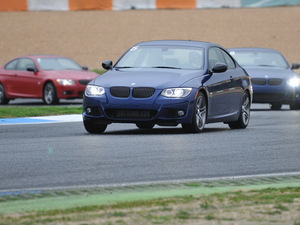 2011335i pTI܇ w^