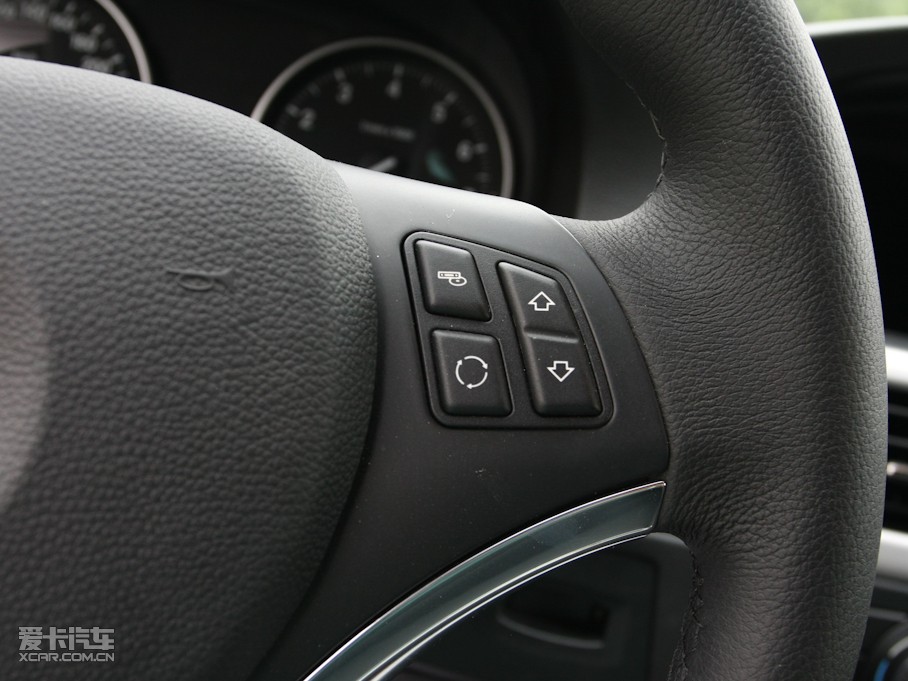 2011R3ϵ 325i I܇