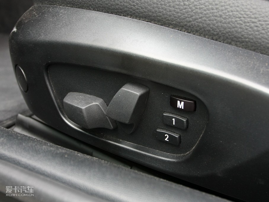 2011R3ϵ 325i I܇