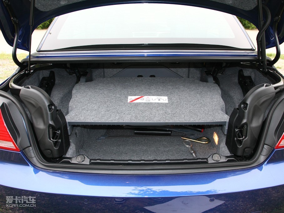 2011R3ϵ 325i I܇