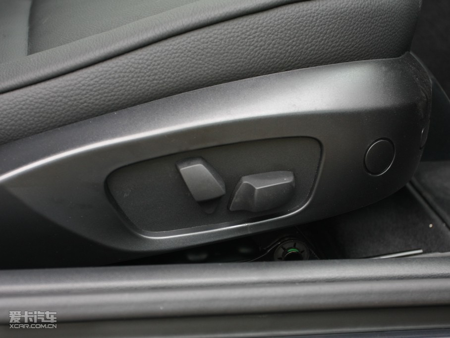 2011R3ϵ 325i I܇