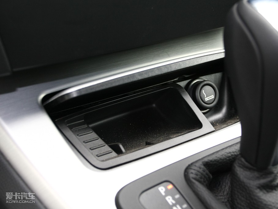 2011R3ϵ 325i I܇