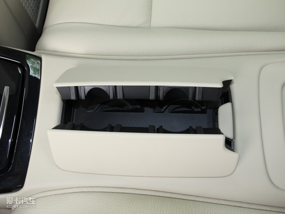 2011R3ϵ 320i I܇