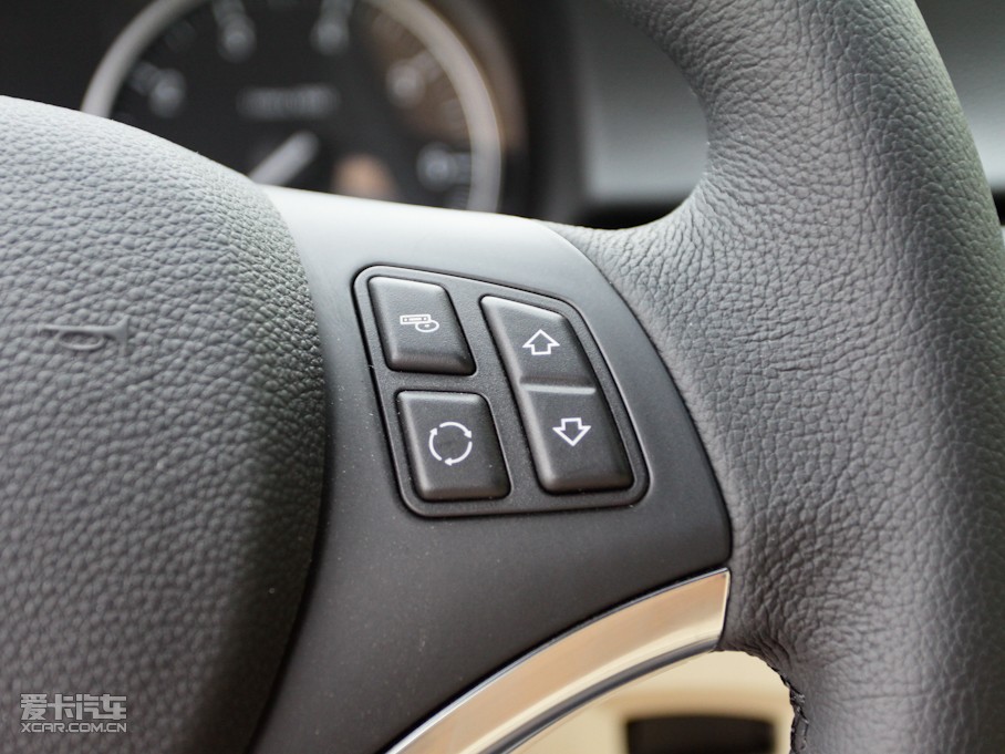 2011��R3ϵ���� 320i �����I��܇