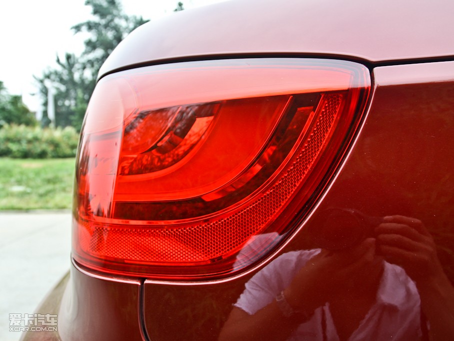 2011��R3ϵ���� 330i �����I��܇