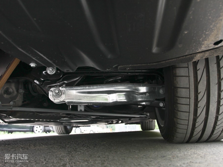 2011R3ϵ 330i I܇