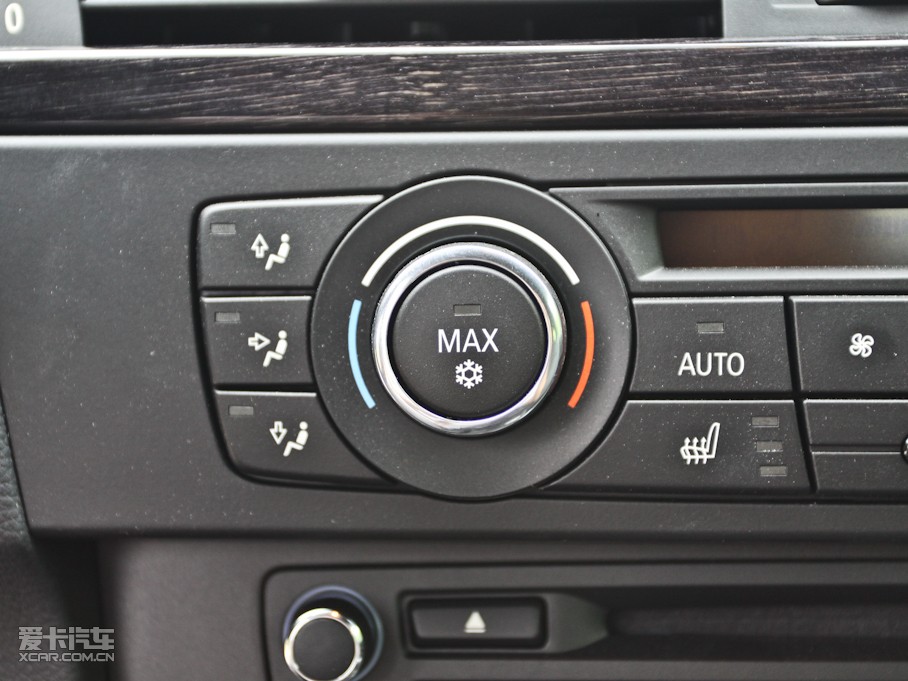 2011R3ϵ 330i I܇