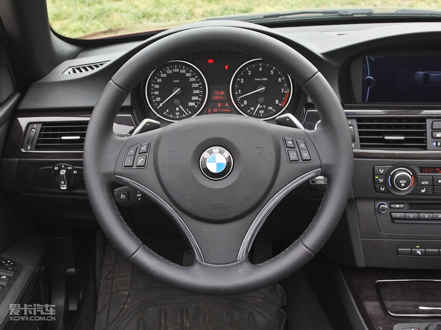 2011R3ϵ 330i I܇