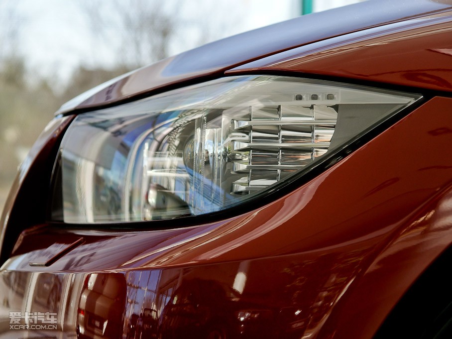 2011R3ϵT 325i քӵŰ