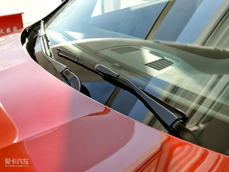 2011R3ϵT 325i քӵŰ