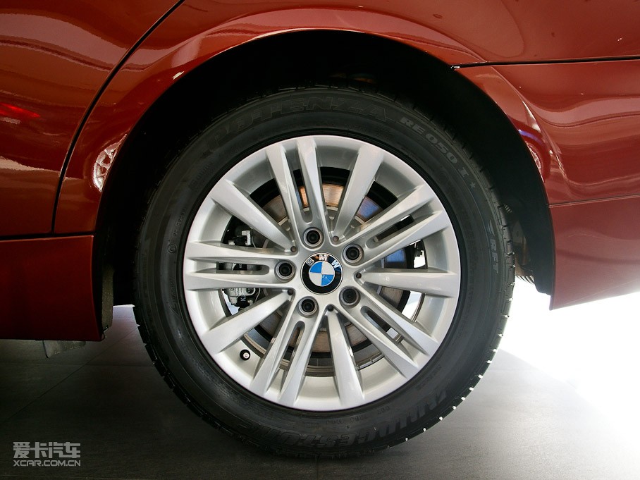 2011R3ϵT 325i քӵŰ