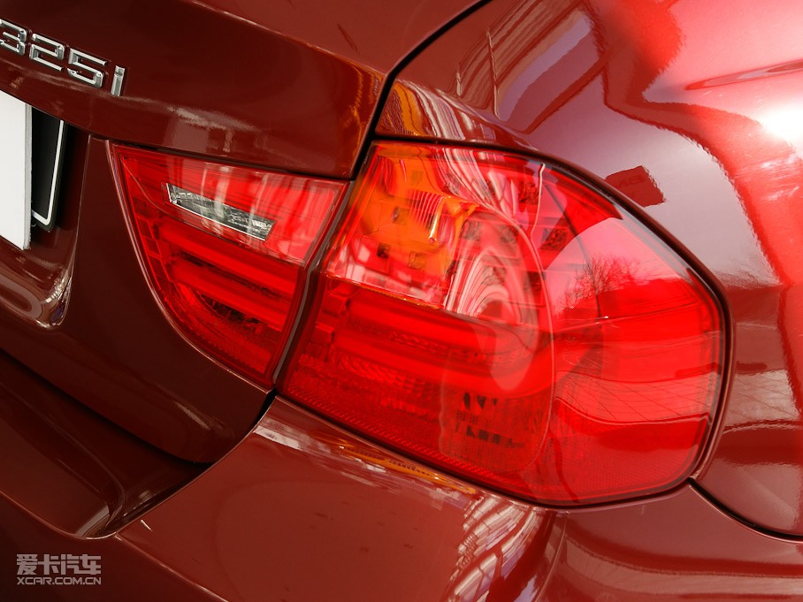 2011R3ϵT 325i քӵŰ