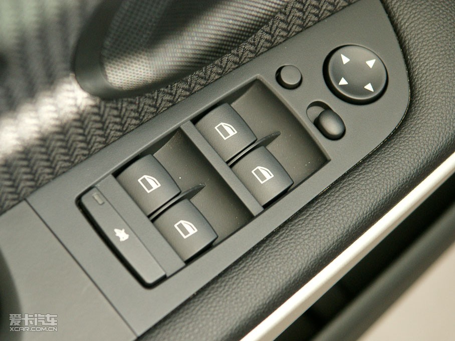 2011R3ϵT 325i քӵŰ