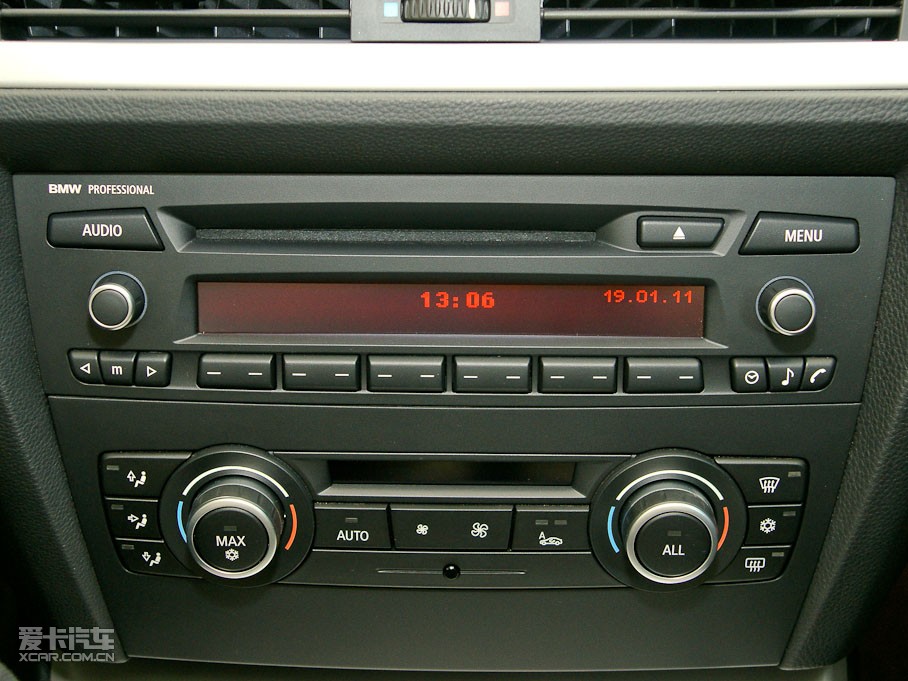 2011R3ϵT 325i քӵŰ