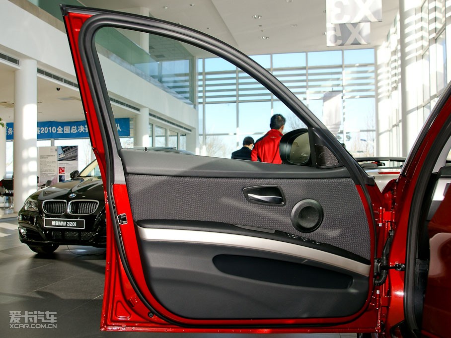 2011R3ϵT 325i քӵŰ