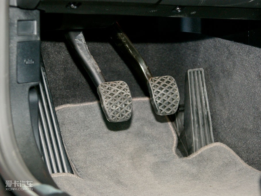 2011R3ϵT 325i քӵŰ