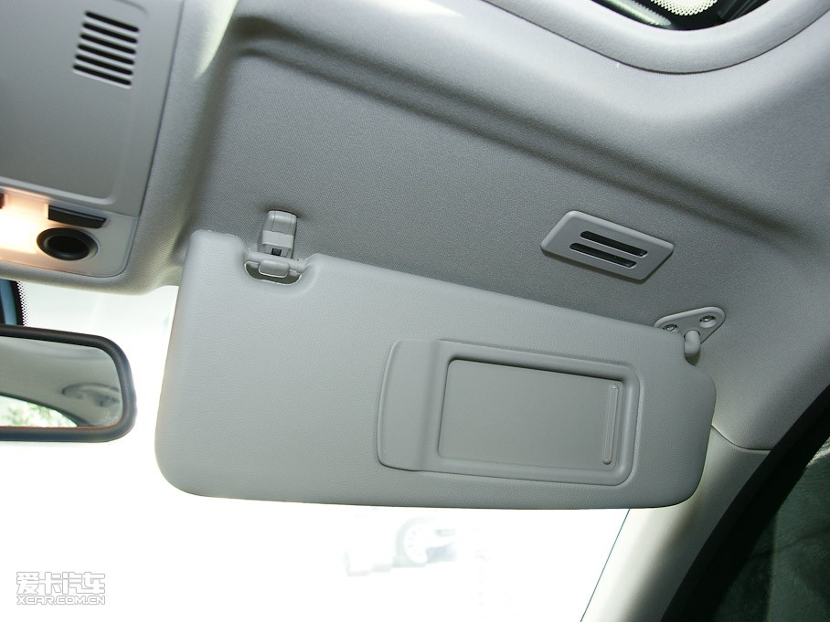 2011R3ϵT 325i քӵŰ