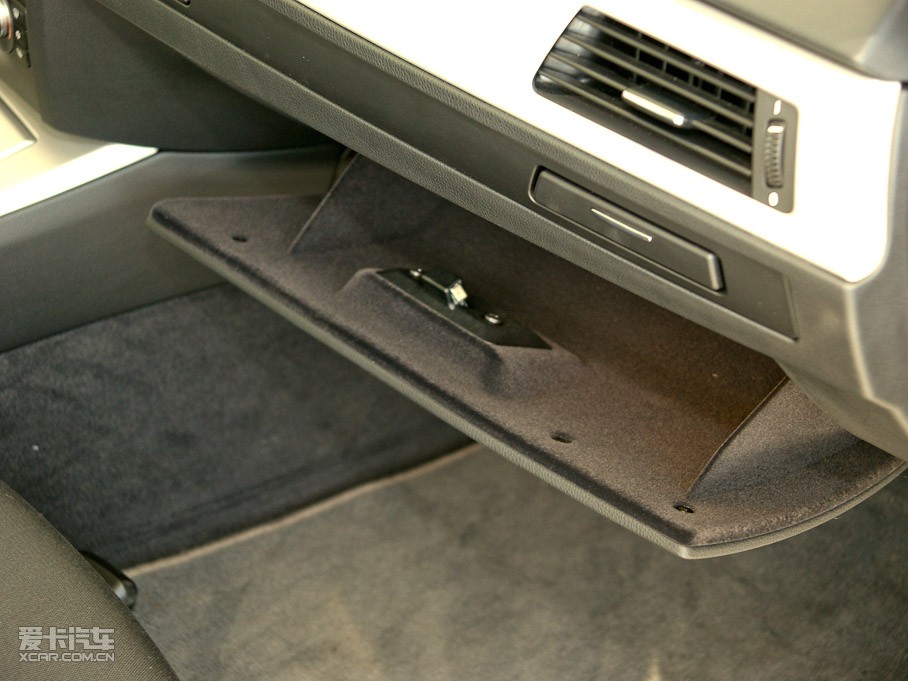 2011R3ϵT 325i քӵŰ