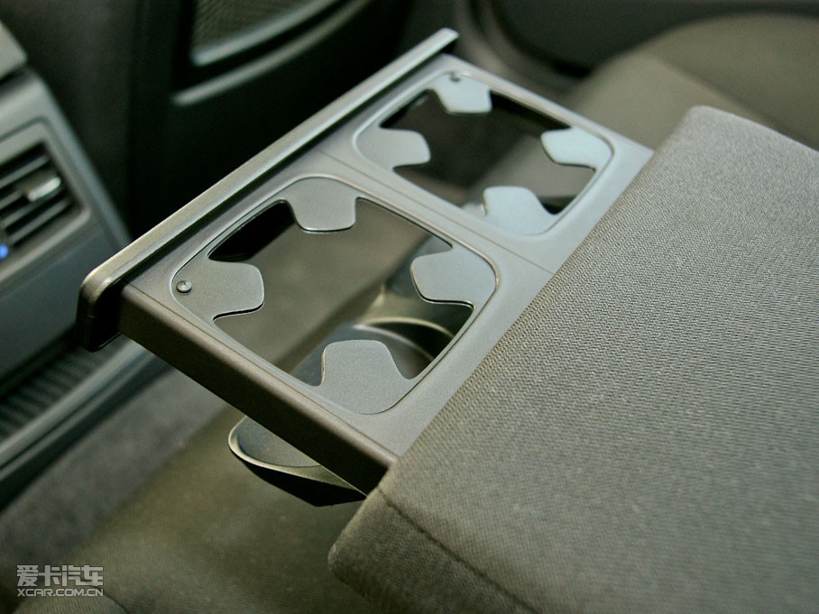 2011R3ϵT 325i քӵŰ