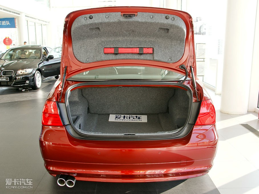 2011R3ϵT 325i քӵŰ